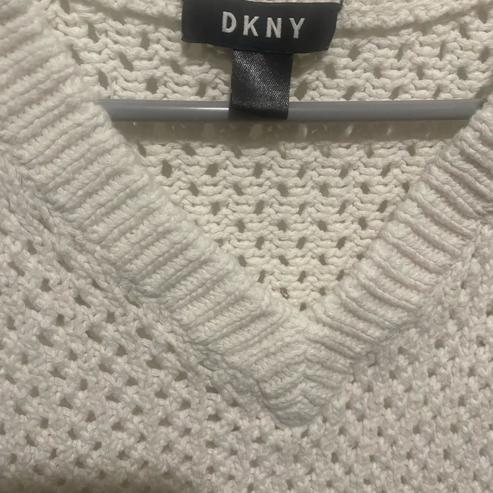 DKNY Cream V-Neck Sweater with Textured Knit